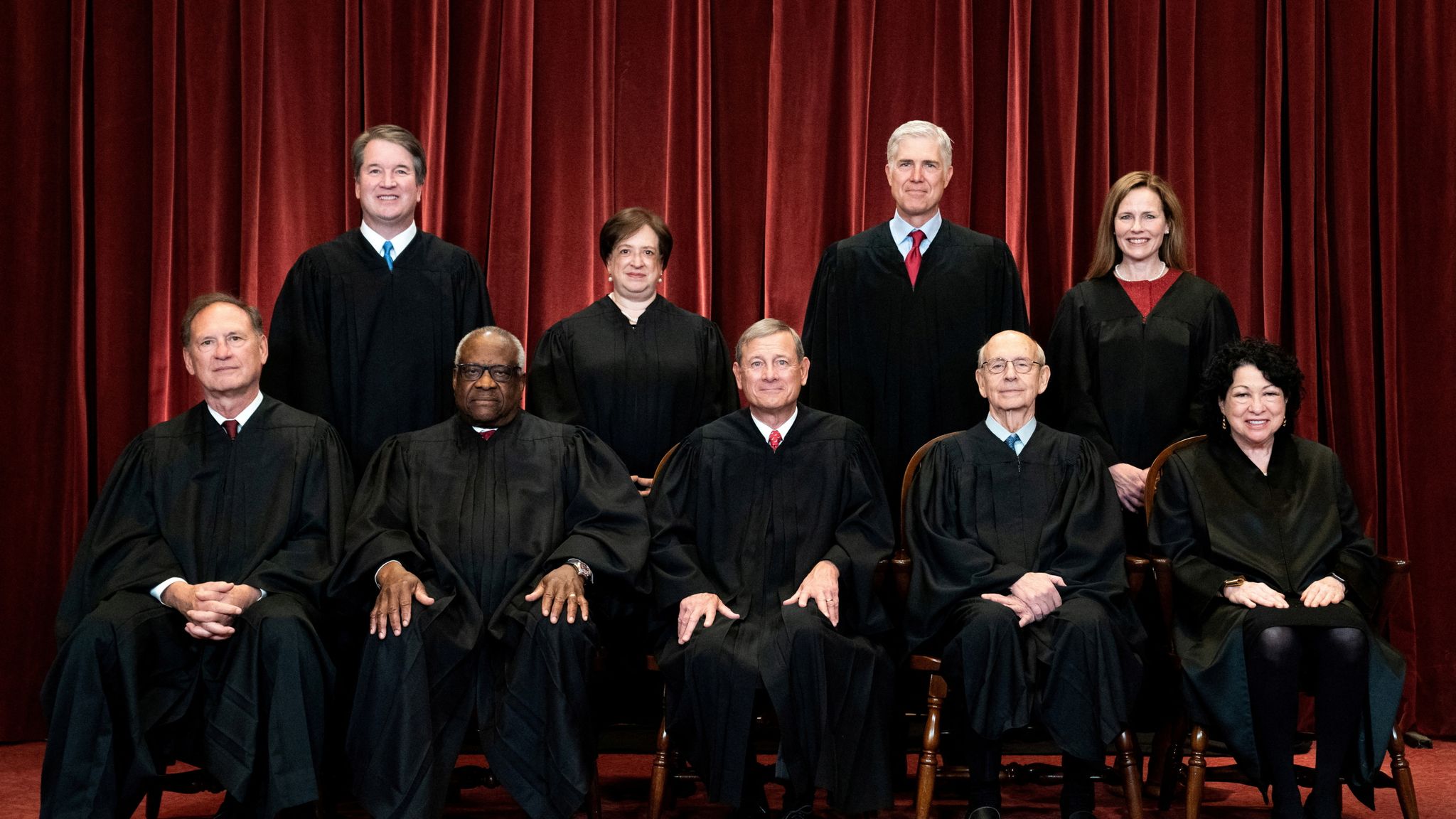 Photo: which supreme court justices voted against sports betting
